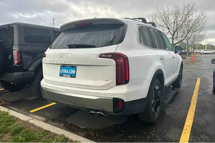 $37995 : Kia Telluride 2025 AWD S 4dr image 4