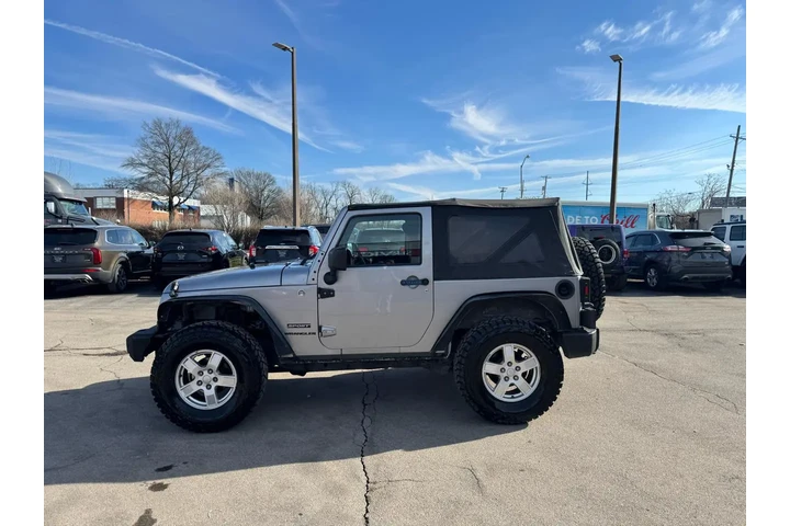 $9980 : 2013 Wrangler 4WD 2dr Sport image 5