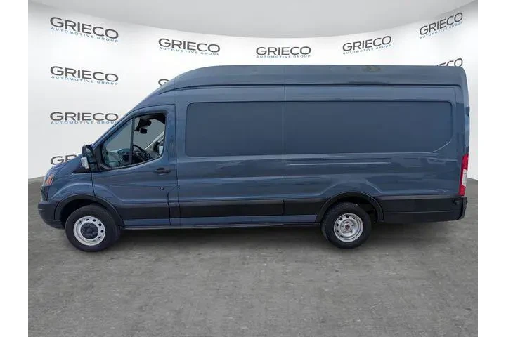$16995 : Ford Transit 2019 250 3dr LW image 4