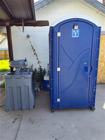 Rent portable toilet and sink image 3