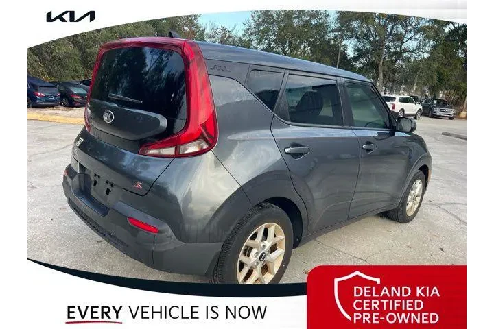 $16720 : Kia Soul 2020 S 4dr Crossove image 10