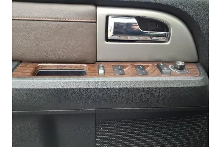 $14912 : Ford Expedition 2015 4x4 Kin image 9