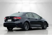 $22995 : Toyota Corolla 2024 SE 4dr S thumbnail