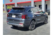 $27800 : Kia Sorento 2024 AWD S 4dr S thumbnail