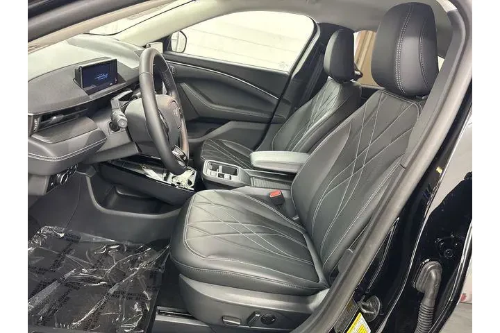 $31800 : Ford Mustang Mach-E 2025 AWD image 3