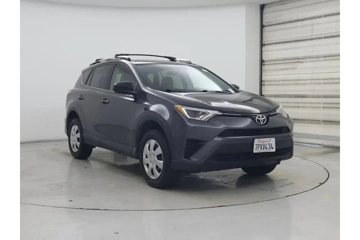 $17998 : Toyota RAV4 2016 LE 4dr SUV image 1
