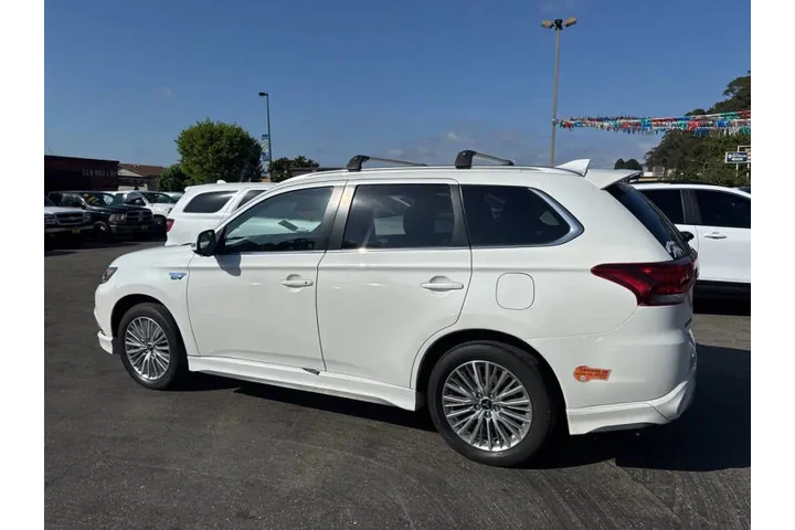 $21999 : 2019 Outlander PHEV GT image 4