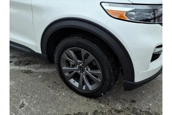 $29580 : Ford Explorer 2022 AWD XLT 4 image 5