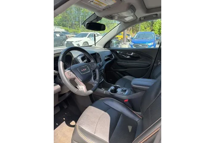 $25177 : GMC Terrain 2023 AWD AT4 4dr image 8