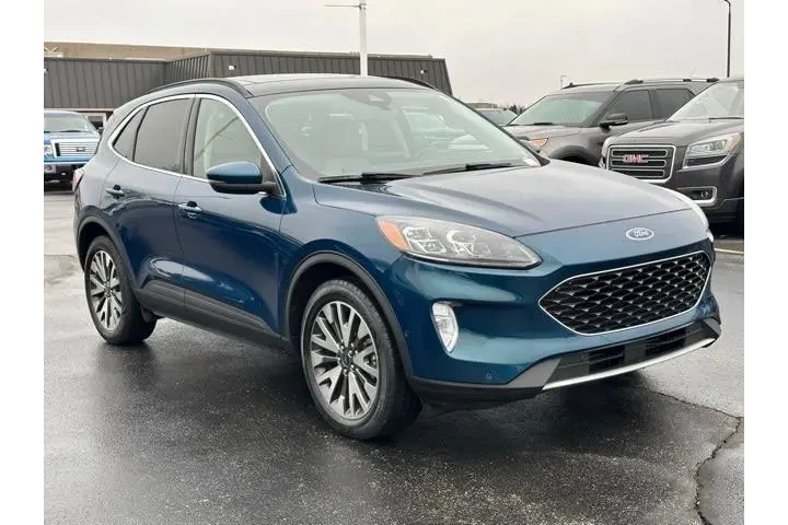 $17900 : Ford Escape 2020 AWD Titaniu image 4