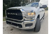 $23997 : 2019 RAM 2500 Tradesman thumbnail