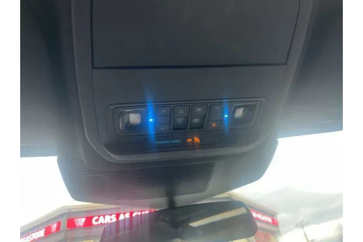 $21794 : Ford Explorer 2020 AWD XLT 4 image 10