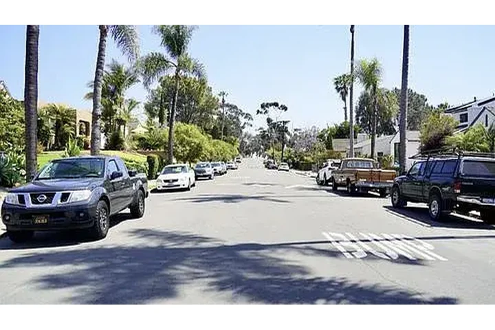 $1095 : 1 bed 1 bath home for rent image 8