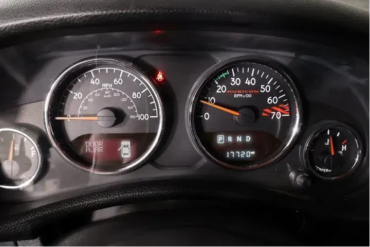 $30135 : Jeep Wrangler Unlimited 2017 image 4