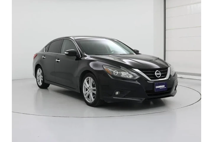 $12998 : Nissan Altima 2017 3.5 SL 4d image 1