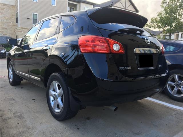 $5000 : 2013 Nissan Rogue S Special Ed image 2