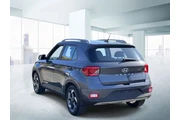 $16687 : Hyundai VENUE 2023 SEL 4dr C thumbnail