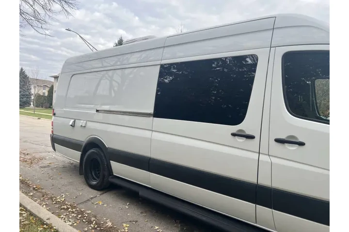 $28991 : 2017 Mercedes-Benz Sprinter 3 image 5