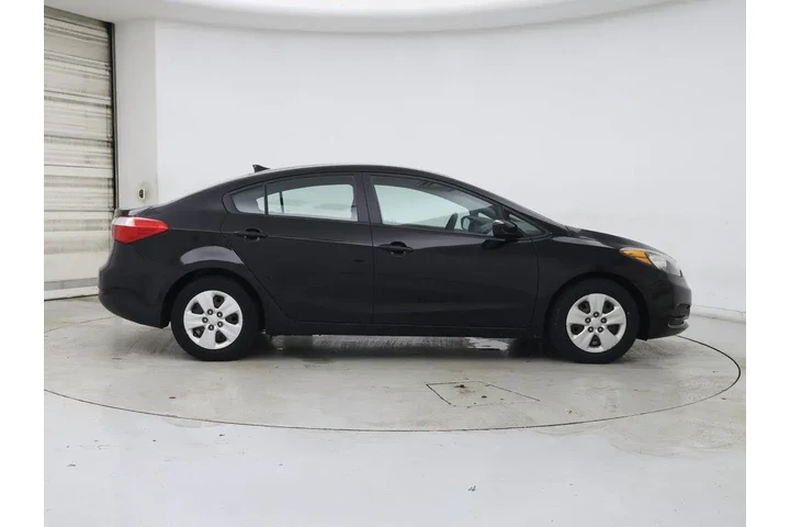 $14599 : Kia Forte 2016 LX 4dr Sedan image 7