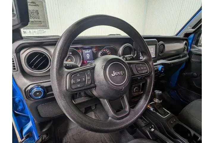 $31993 : Jeep Wrangler 2023 4x4 Sport image 9