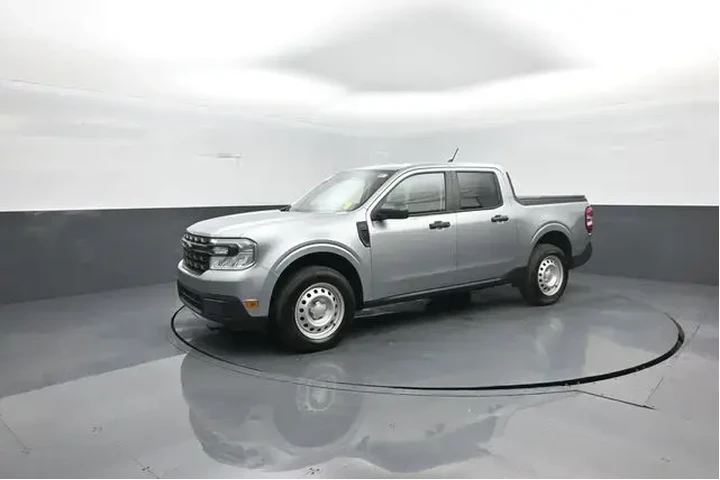 $26798 : Ford Maverick 2023 XL 4dr Su image 1