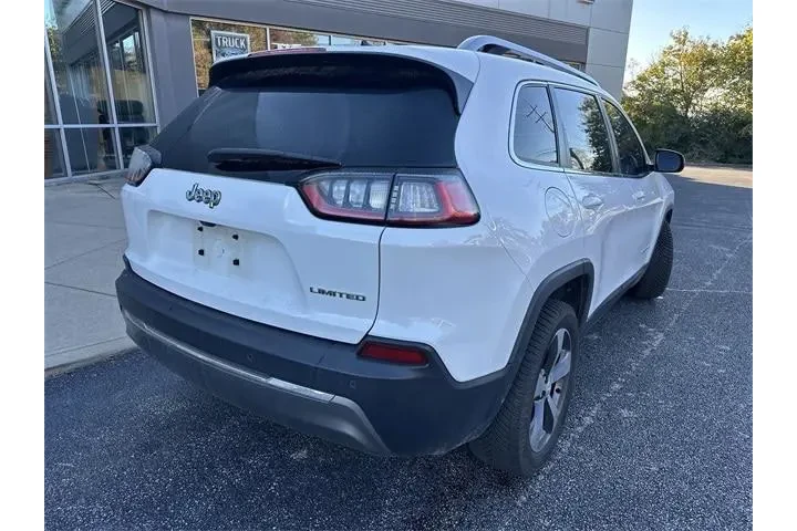 $9000 : Jeep Cherokee 2019 Limited 4 image 10