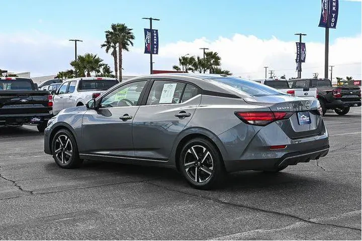 $16988 : Nissan Sentra 2024 SV 4dr Se image 6