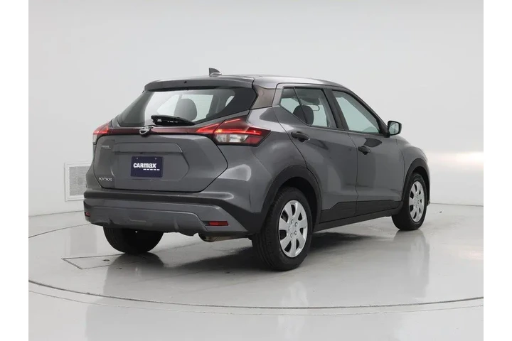 $16998 : Nissan Kicks 2023 S 4dr Cros image 8