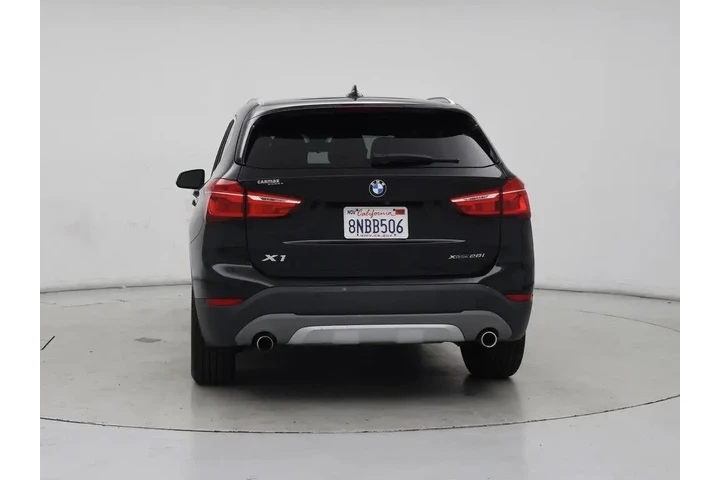 $21998 : BMW X1 2019 AWD xDrive28i 4d image 6