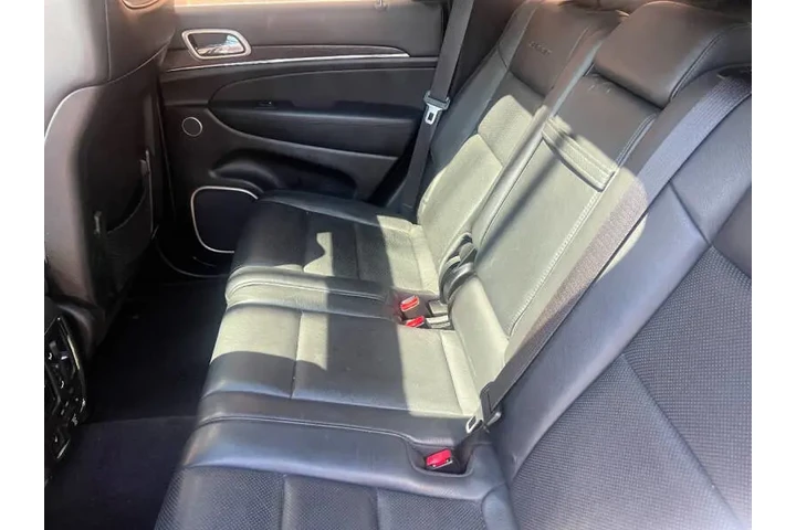 $14500 : 2015 Grand Cherokee Summit image 8