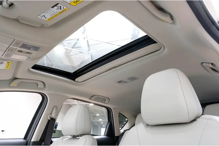 $22990 : 2019 CX-5 Grand Touring image 6