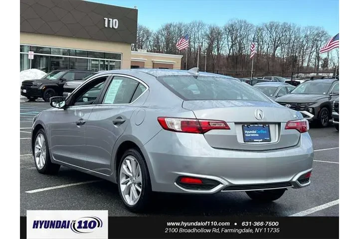 $18888 : Acura ILX 2018 4dr Sedan image 9