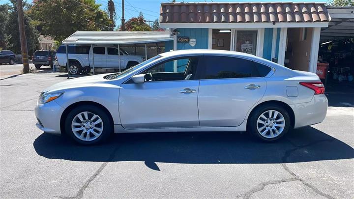 $8044 : 2016 NISSAN ALTIMA image 2