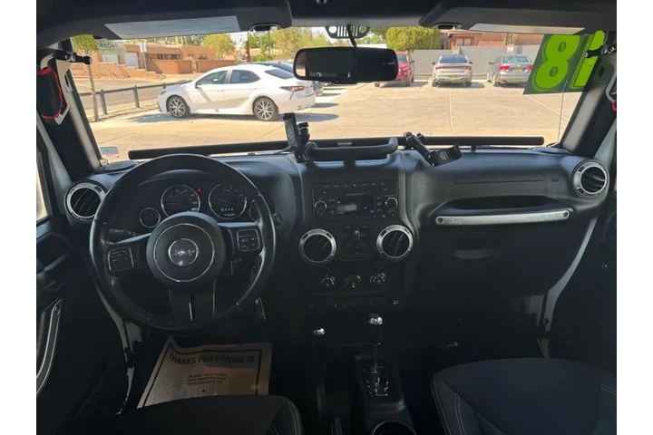 2018 Wrangler JK Unlimited Sa image 9