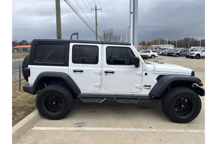 $18995 : Jeep Wrangler Unlimited 2018 image 5