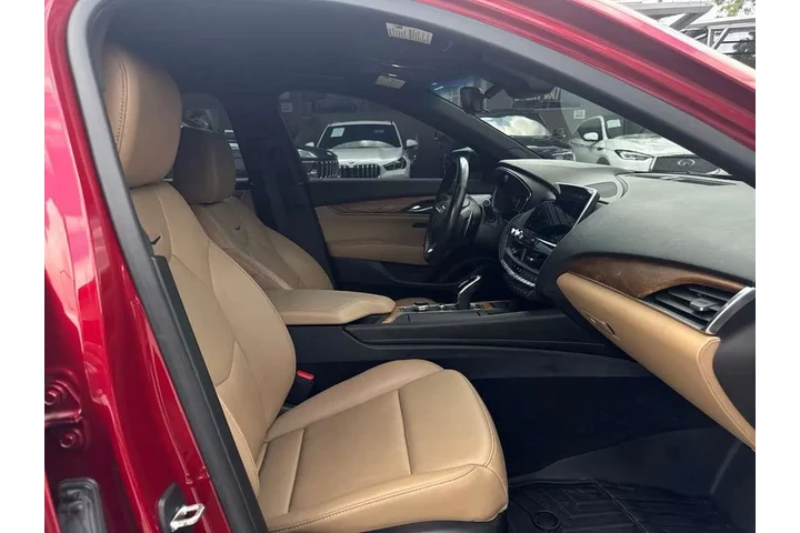 2020 CT5 Premium Luxury image 10