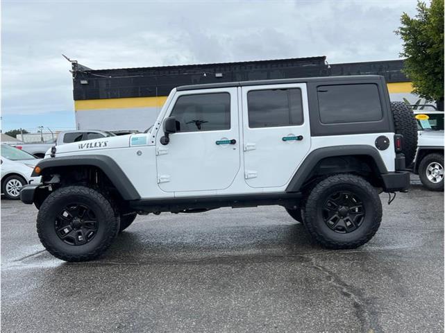 2017 Jeep Wrangler Unlimited image 1