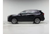 $28998 : Toyota RAV4 2023 XLE Premium thumbnail