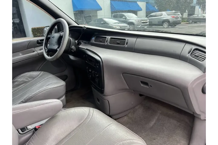 $3725 : 1996 Windstar LX image 7