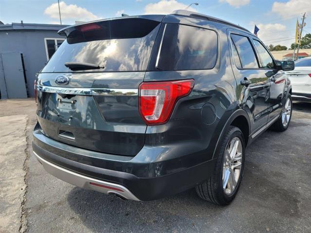 $9850 : 2016 Explorer XLT image 9