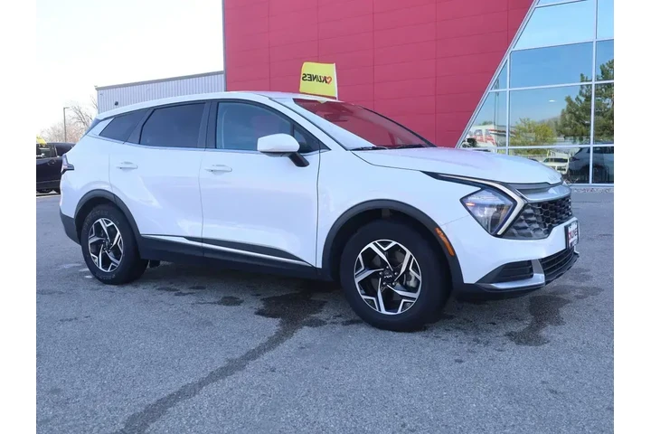 $18877 : Kia Sportage 2023 LX 4dr SUV image 2