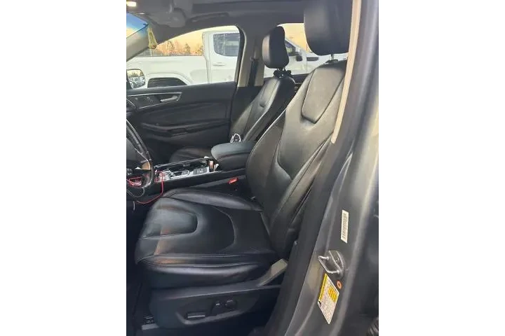 $19140 : Ford Edge 2020 Titanium 4dr image 6