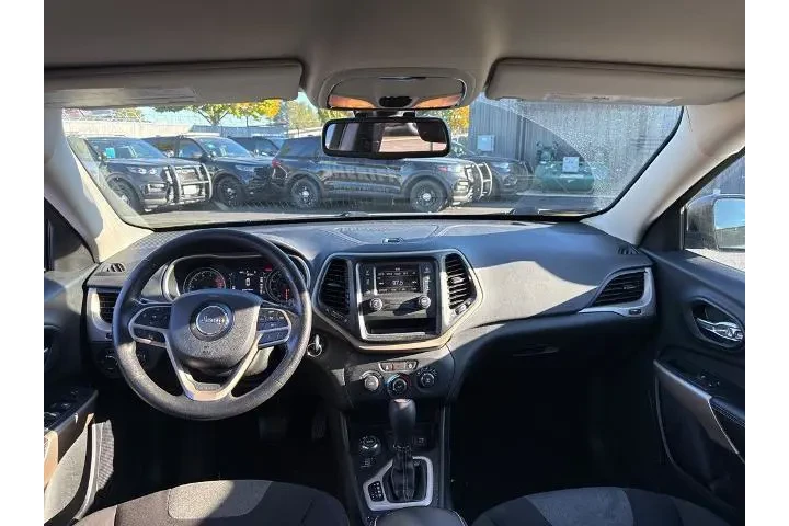 $11992 : Jeep Cherokee 2017 4x4 Sport image 8