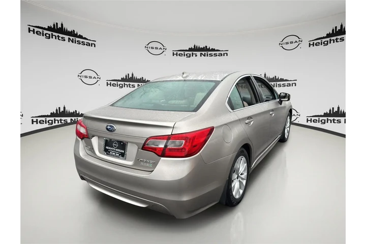 $9490 : Subaru Legacy 2017 AWD 2.5i image 5