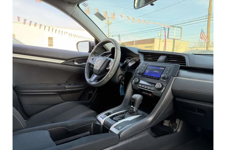 $18962 : Honda Civic 2018 LX 4dr Seda image 10