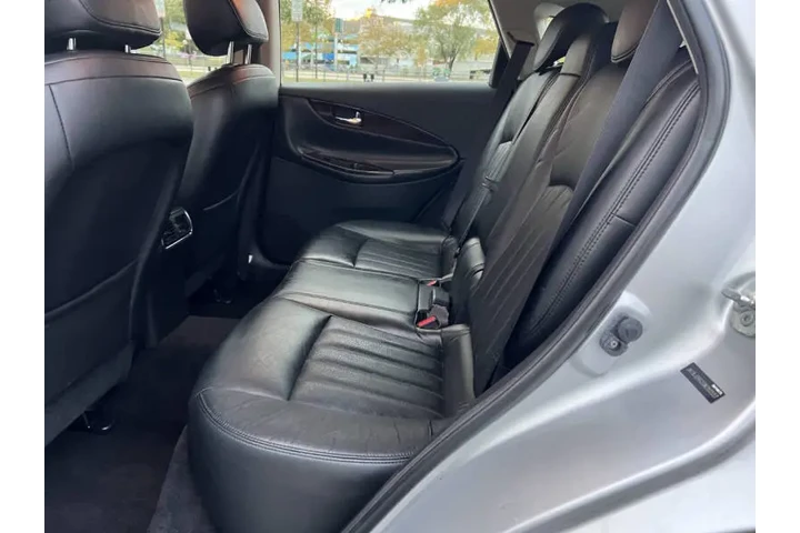 $9900 : 2016 QX50 image 10