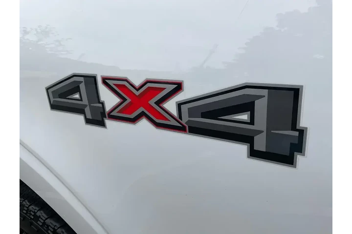 $31985 : Ford F-150 2021 4x4 XL 4dr S image 10