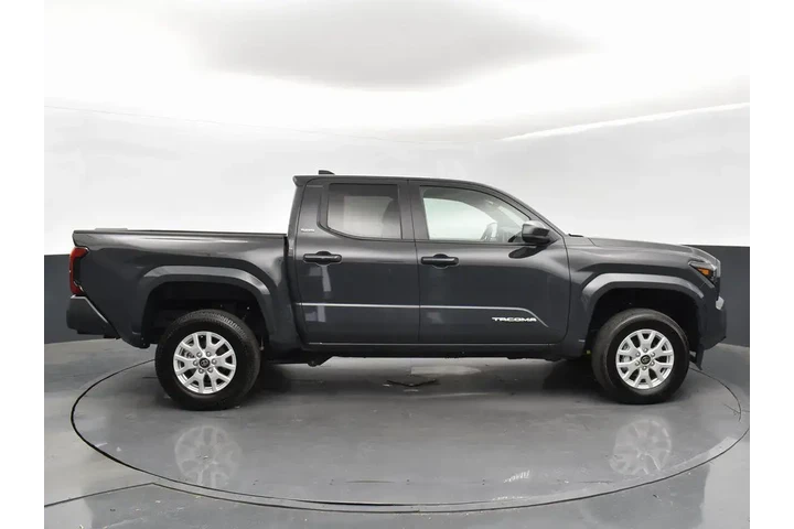 $33499 : Toyota Tacoma 2024 4x2 SR5 4 image 9