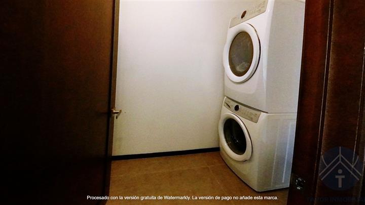 $325000 : Apartamento zona 15 San Lazaro image 5