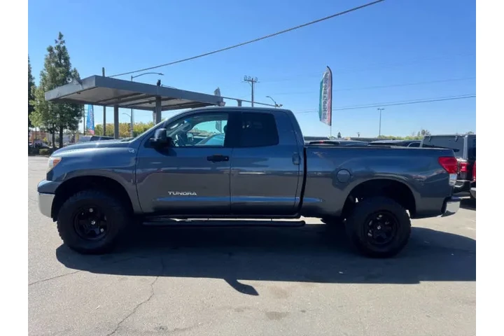 $12998 : 2009 Tundra SR5 image 6